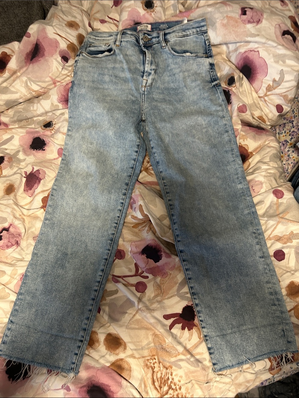 Kensie Light Blue Straight-Leg Jeans